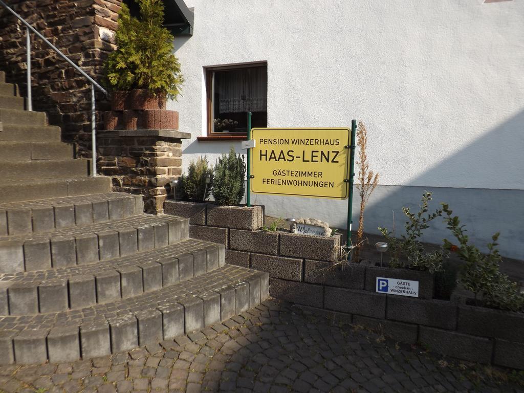 B&B Pension Winzerhaus Zell-Mosel Eksteriør billede